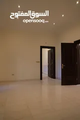  16 فيلا للإيجار