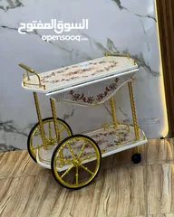  1 عربة تقديم خشب وحديد    السعر 110الف   التوصيل لكل بغداد مجاني   5  توصيل لكل المحافظات