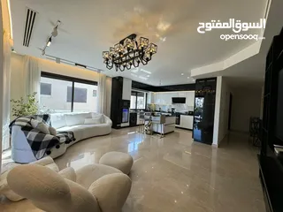 19 شقة 3 غرف نوم فخمة في دير غبار ( Property 37036 )-175011841