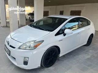  1 بريوس 2010 بحالة ممتازة فحص كامل