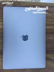  1 Mac book Pro /  2018 ماك بوك برو