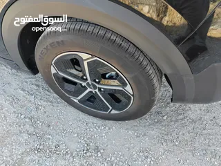  14 كيا نيرو 2024 جمرك اليوم 7جيد
