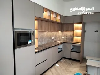  2 أحدث تصميمات المطابخ