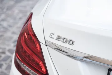  27 Mercedes C200 Amg kit 2015 مميزة جدا،  وارد و بحالة الوكالة