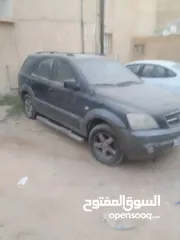  3 عندي كيا سورينتو