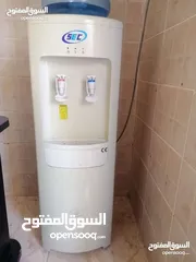  1 كولر مستعمل للبيع بحالة ممتازة