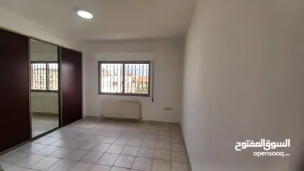  2 شقة شبه مفروشة للايجار في الرونق ( Property 41072 ) سنوي فقط