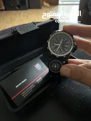  14 مع بوصله اصليه Luminox ساعه عسكريه حجم كبير 46 xl