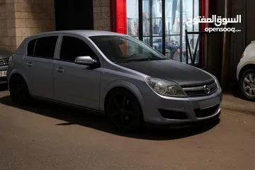  4 اوبل استرا (اتش)