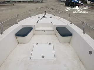  3 قارب 31 قدم للبيع مع العربه Boat 31ft for sale