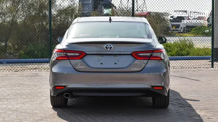  7 TOYOTA CAMRY LUMIERE 2.5L HYBRID 2024 GREY COLOR