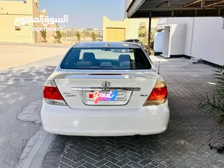  6 Toyota Camry GLX 2005 (White) For Sale: 1400 BHD Negotiable