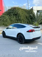  3 Tesla model X 2020