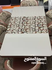  3 طاولة مطبخ سته كراسي نظيفه