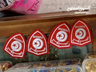  3 علمات تونس