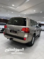  3 لاندكروزر GXR v8