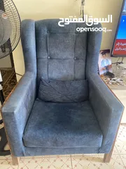  3 طقم كنب تركي تسع مقاعد جميل جداً و ثقيل خشب زان مستعمل استعمال خفيف