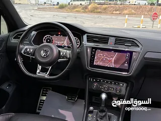  3 VW-Tiguan /R-line 2019 وكالة عمان/ سيرفس وكالةً تحت الضمان  Oman agency/ under warranty  New tyres