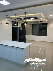  2 الدوحة/ شقة طابق ارضي تشطيب سوبر دلوكس مع تراس خارجي في اسكان بيوت اغا