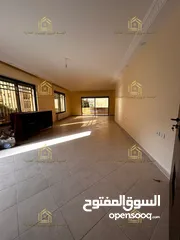  16 شقة سوبر ديلوكس ارضية مع حديقة