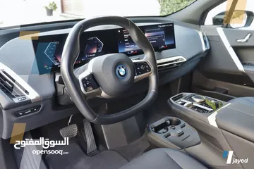  6 BMW IX M Package 2023 كهرباء مع إمكانية البدل بسياره