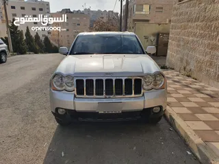  3 جيب شيروكي لاريدو موديل 2008
