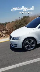  12 سكوده اوكتافيا