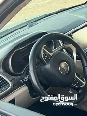  2 جيب شيروكي اعلى صنف بالليمتد /Jeep Cherokee limited full