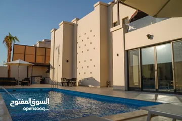  2 شاليه فاخر جدا و موقع مميز جدا على البحر الميت ( جهة الفنادق ) ، تصنيف سكن خالص