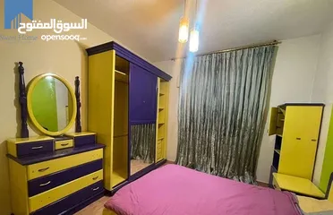  8 شقة أرضية مميزة للبيع في أم السماق  - قرب إشارة الدر المنثور 165م مع ترس وحديقة 120م