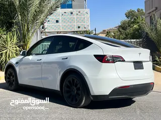  4 Tesla Y 2023 Longe Range Dual motor