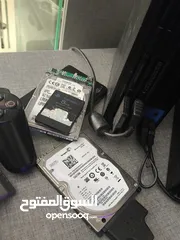  4 جهازين ps2 واحد مهكر والثاني محتاج العاب الجهازين مع بعض 250 شيكل وسعر الجهاز الواحد 150شيكل