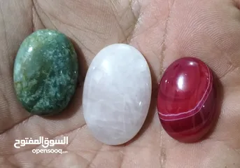  4 فيروز وعقيق طبيعي للمهتمين