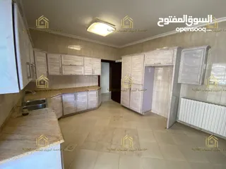  5 شقة من فيلا - ام أذينة - 3نوم 1ماستر - 350م - ارضي - مدخل مستقل - قرب الخدمات