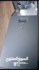  1 جهاز بروجيكتور LG