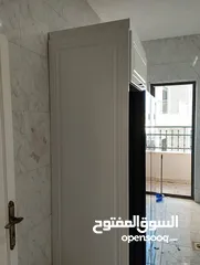  29 ابواب خشبيه داخليه و خارجيه بتصاميم حديثه وفاخره وعصريه جميع الانواع دهان  او تلبيس pvc  وقشره بلوط