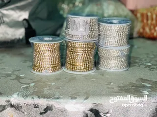  24 كل مايلزم مسكات العرائس وباقات الورد الصناعي