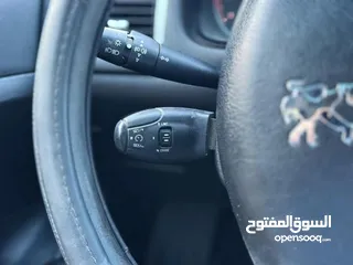  8 بيجو 307 موديل 2007 فل مع فتحة وفحص كامل للبيع