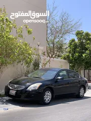  1 Nissan altima 2011