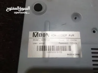  14 متاح 3 كاميرات مراقبة مستعملات بحالة ممتازة جدا معهم وصلات أو محولات او ديفي آر للبيع اقرء الوصف