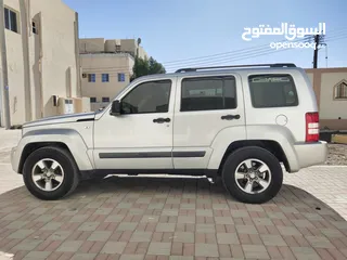  6 Jeep liberty