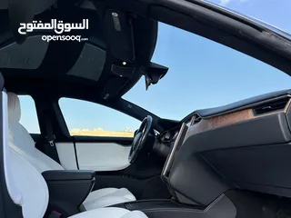  28 Tesla Model S 2021 Long range Plus