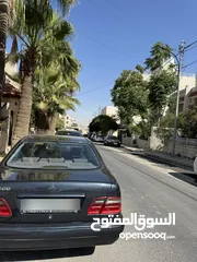  4 مرسيدس E200 كلاسيك موديل 1999 للبيع