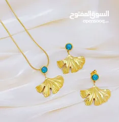  8 سوار ذهبي فاخر بتصميم أنيق ومميز