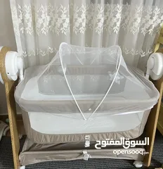  4 سرير هزاز كهربائي للأطفال بحالة ممتازة ماركة كوول بيبي