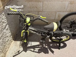  2 بسكاليتات لبيع بحالة ممتازة