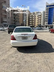  3 للبيع سياره مرسيدس موديل 2005 E240 عداد 282 الف شرط الفحص جير مكينه شاصي البدي قطعتين