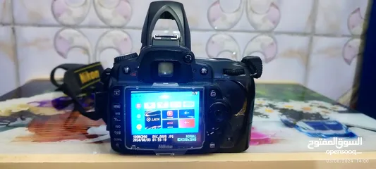  3 كاميرا نيكون D90
