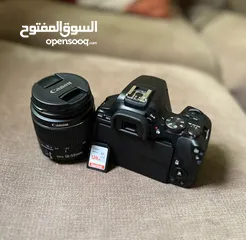  3 كاميرا كانون 250D