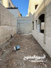  6 فيلا باك تو باك ضاحية الريحان إطلالة ممتازة